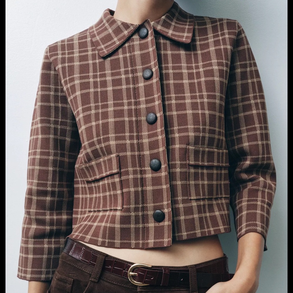 Plaid Brown Women's cardigan - Picture 2 of 6